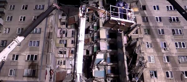 A natural gas blast hit one of the blocks of a 10-storey building in Magnitogorsk, the Chelyabinsk Region, damaging 48 apartments. - Sputnik Brasil