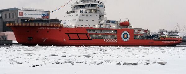 Quebra-gelo russo Andrei Vilkitsky no rio Neva em São Petersburgo, Rússia - Sputnik Brasil