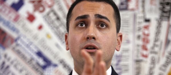 Luigi Di Maio, vice premiê da Itália - Sputnik Brasil