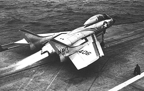 Vought F7U Cutlass - Sputnik Brasil