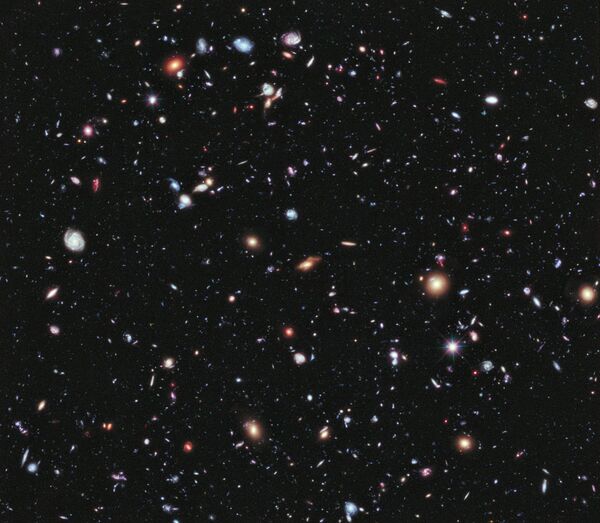 Imagem do Hubble Ultra Deep Field de 2012 - Sputnik Brasil