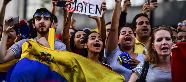 Manifestação venezuelana em Buenos Aires em apoio ao autoproclamado líder da oposição Juan Guaidó como presidente interino da Venezuela, 23 de janeiro de 2019 - Sputnik Brasil