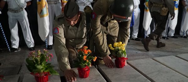 Cerimônia no Monumento Nacional aos Mortos da Segunda Guerra Mundial. Cerimônia no Monumento Nacional aos Mortos da Segunda Guerra Mundial. - Sputnik Brasil
