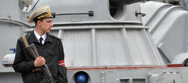 Marinheiro ucraniano de guarda em Odessa, em 3 de maio de 2015 - Sputnik Brasil
