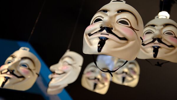 Máscaras utilizadas por ativistas do grupo Anonymous - Sputnik Brasil