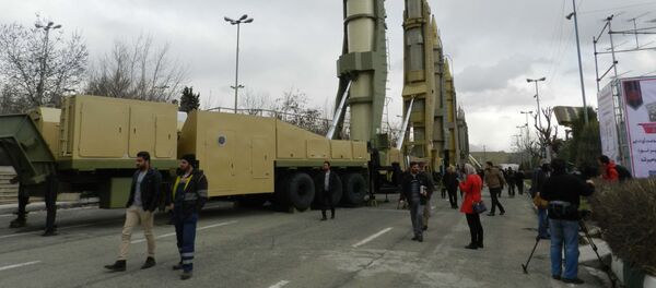 Lançador de mísseis de produção iraniana - Sputnik Brasil