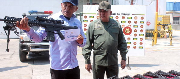 Armamento dos EUA apreendido na Venezuela - Sputnik Brasil