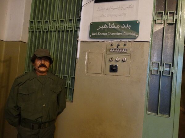 Documentarista premiado relata tortura mental de 'Monstros Eminentes' da CIA e de governos - Sputnik Brasil