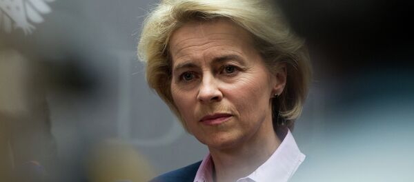 Ursula von der Leyen, ministra da Defesa da Alemanha Ursula von der Leyen, ministra da Defesa da Alemanha - Sputnik Brasil