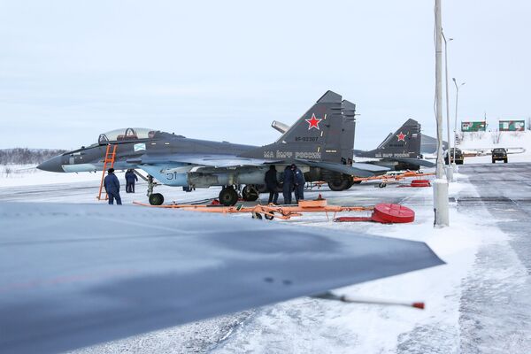 Caça multifuncional MiG-29K se preparando para subir ao céu - Sputnik Brasil