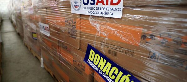 Ajuda humanitária dos EUA enviada à Venezuela e armazenada na Colômbia. - Sputnik Brasil