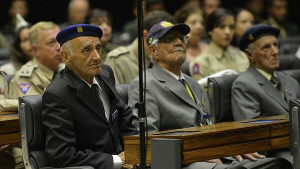 A Câmara realiza sessão em homenagem aos 70 anos do encerramento da participação da Força Expedicionária Brasileira (FEB) na 2ª Guerra Mundial - Sputnik Brasil