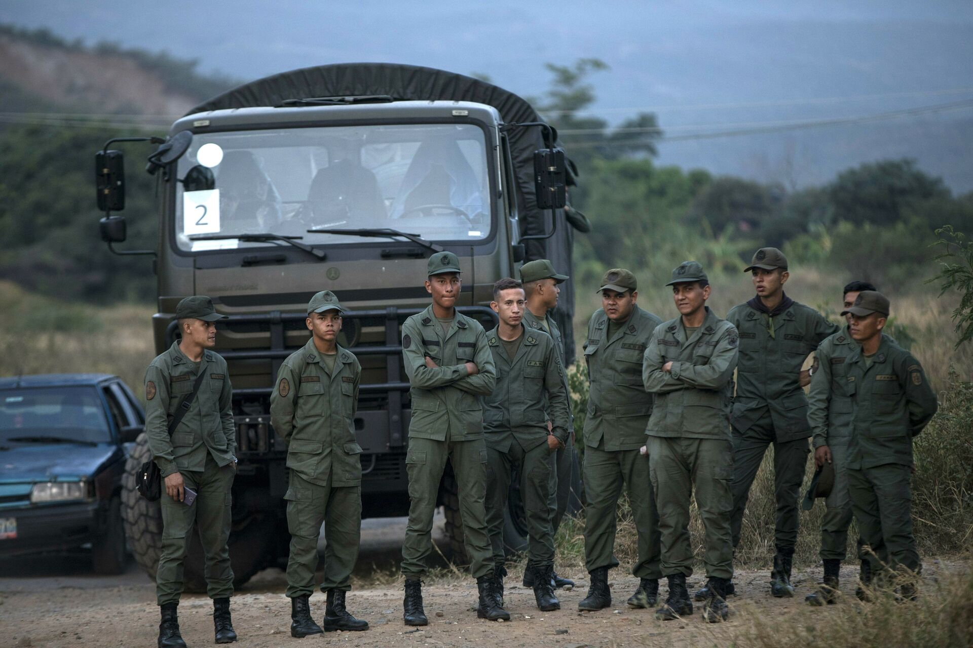 Venezuela qualifica visita do chefe do Comando Sul dos EUA à Colômbia como provocação - Sputnik Brasil, 1920, 22.06.2021