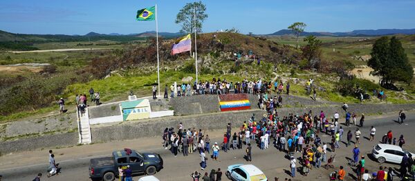 Fronteira entre Brasil e Venezuela, na cidade brasileira de Pacaraima, no estado de Roraima - Sputnik Brasil