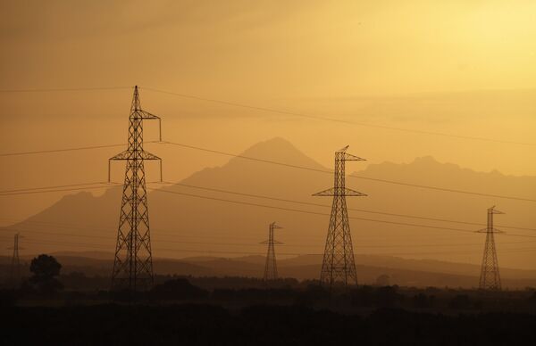 Apagão no Amapá é consequência de modelo errado adotado pelo Brasil, opina especialista - Sputnik Brasil