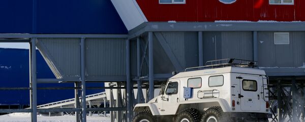 Base do Ministério da Defesa da Rússia no Ártico - Sputnik Brasil