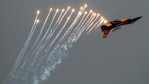 F-16 Viper - Sputnik Brasil