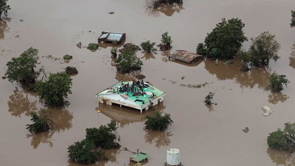 O ciclone Idai atingiu Moçambique, causando inundações - Sputnik Brasil