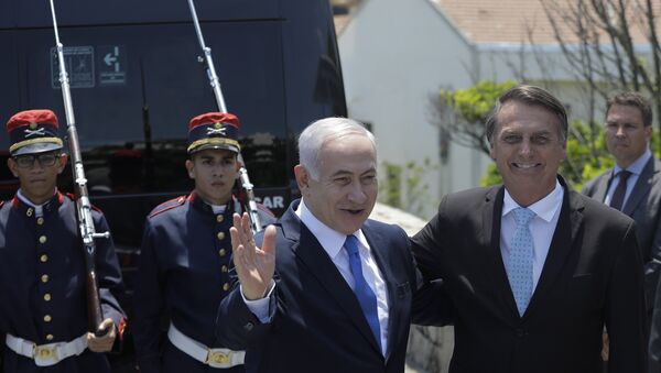 Premiê israelense Benjamin Netanyahu e presidente eleito Jair Bolsonaro no Forte de Copacabana, Rio de Janeiro, 28 de dezembro de 2018 - Sputnik Brasil