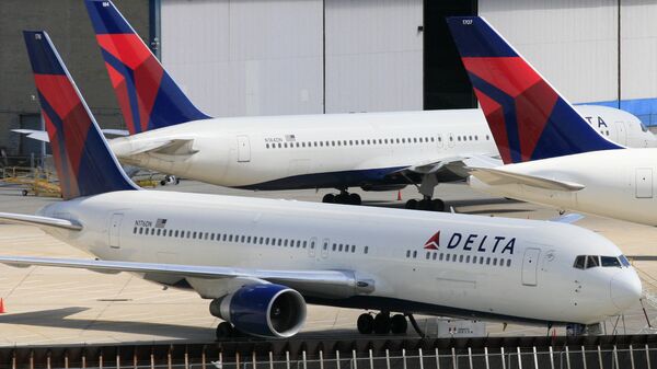 Aviões da Delta Air Lines no Aeroporto Internacional do John F. Kennedy - Sputnik Brasil