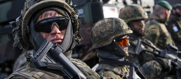 Militares da OTAN durante manobras militares na Noruega - Sputnik Brasil