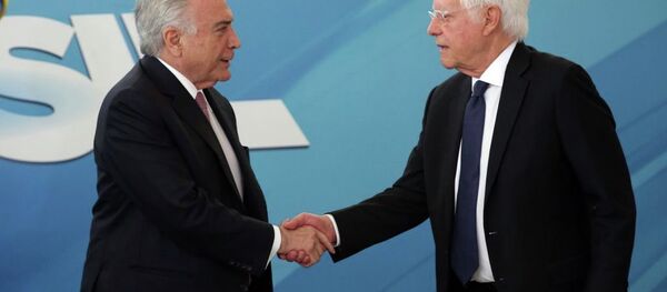O ex-presidente Michel Temer e o ex-ministro de Minas e Energia, Moreira Franco - Sputnik Brasil