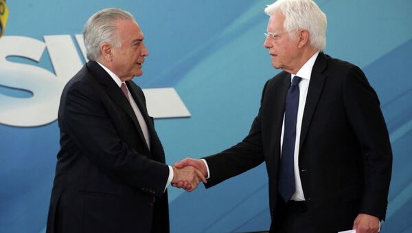 O ex-presidente Michel Temer e o ex-ministro de Minas e Energia, Moreira Franco - Sputnik Brasil