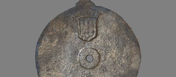 Antigo astrolábio de metal utilizado pela armada portuguesa na segunda expedição de Vasco da Gama à Índia - Sputnik Brasil