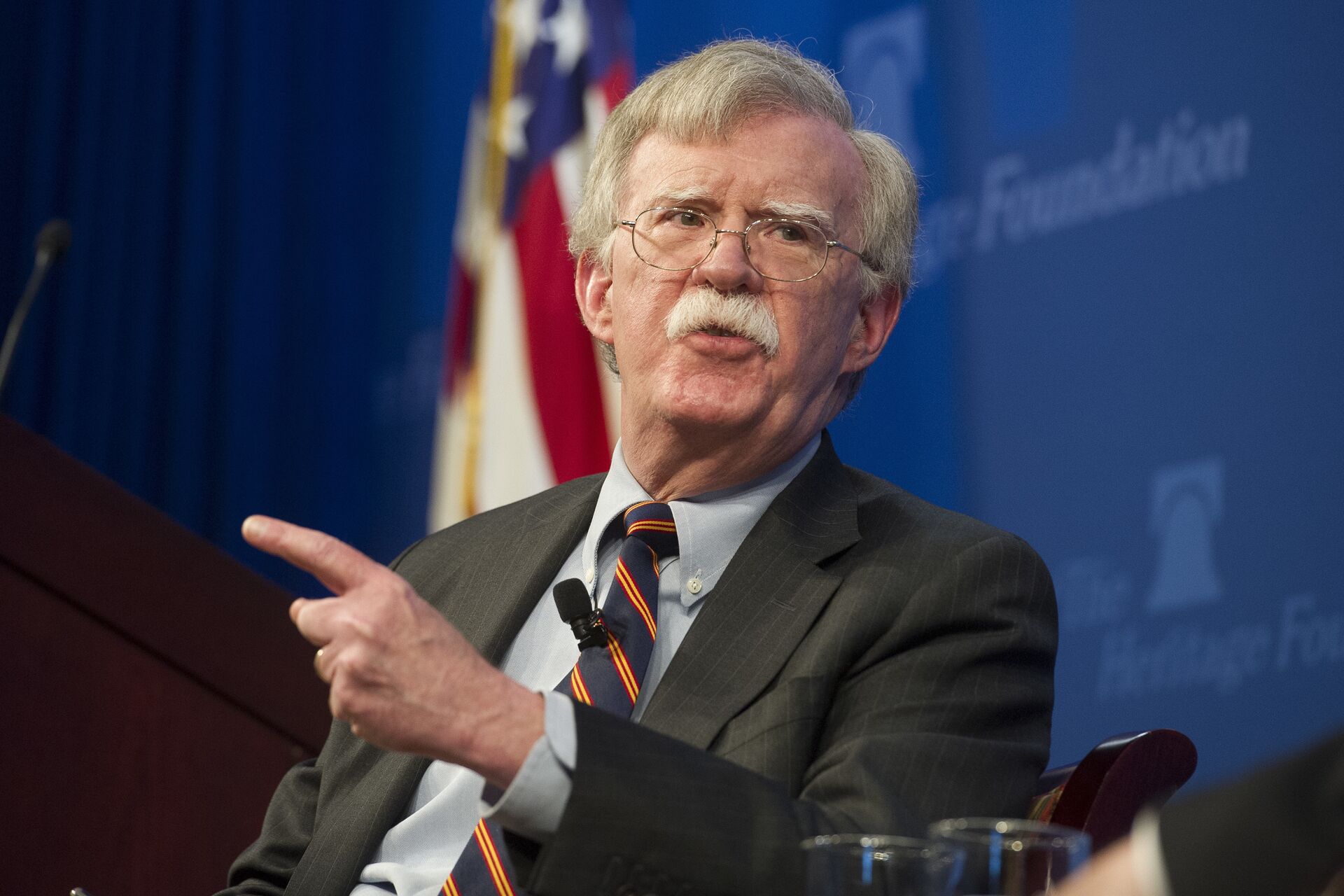 Ameaça a 'democracias ocidentais': Bolton adverte Noruega contra acordo de livre comércio com China - Sputnik Brasil, 1920, 06.04.2021