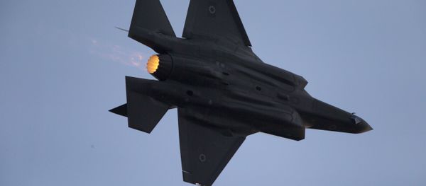 Caça F-35 da Força Aérea israelense durante apresentação na cidade de Beersheba, Israel, 29 de dezembro de 2016 - Sputnik Brasil