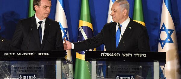 O presidente Jair Bolsonaro e o primeiro-ministro de Israel, Benjamin Netanyahu, em coletiva de imprensa em Jerusalém. - Sputnik Brasil