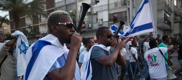 Nova manifestação contra o racismo e a violência policial em Israel - Sputnik Brasil