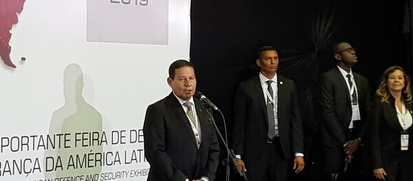 Vice-presidente brasileiro Antônio Hamilton Mourão falou na abertura da LAAD 2019 - Sputnik Brasil