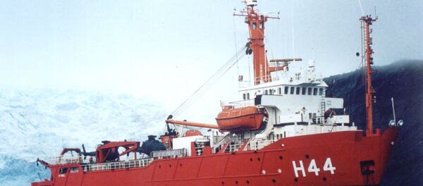 Novo navio quebra-gelo brasileiro vai substituir a embarcação NApOc Ary Rongel - Sputnik Brasil