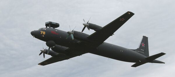 Avião antissubmarino Il-38 - Sputnik Brasil