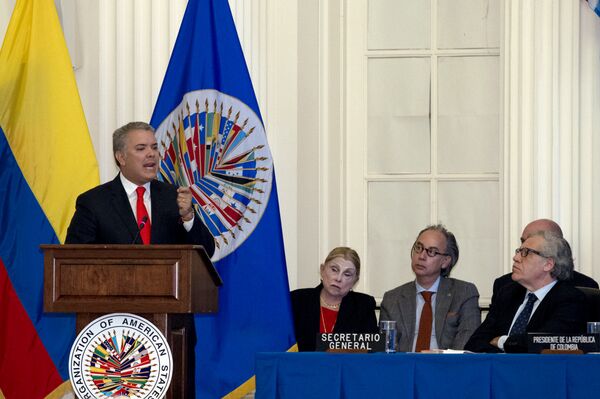 Maduro oferece recompensa de US$ 500 mil a quem der pistas sobre terroristas colombianos - Sputnik Brasil