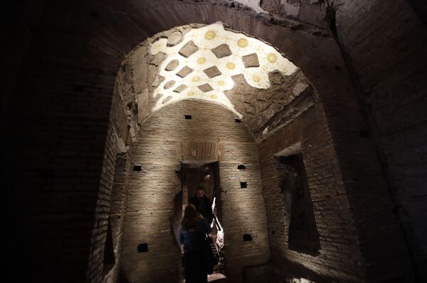 A Domus Transitória ficou completamente coberta de terra após a sua destruição, mas o edifício restaurado contém  muitos tesouros históricos - Sputnik Brasil