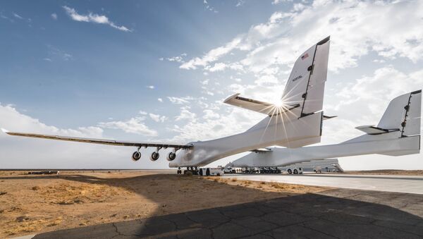 Aeronave Stratolaunch - Sputnik Brasil