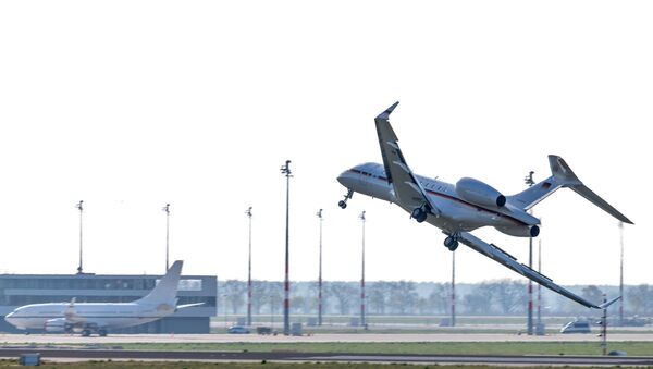 Jato Global 5000 do governo alemão tem problemas ao aterrissar em aeroporto de Berlim - Sputnik Brasil