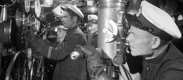 Marinheiro soviético em um submarino (arquivo) - Sputnik Brasil