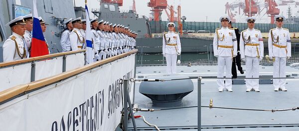 Um grupo de navios russos chegou no porto chinês de Qingdao para participar da celebração - Sputnik Brasil
