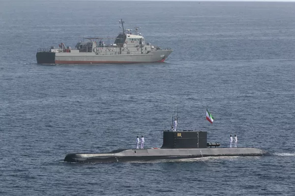 Forças iranianas advertem que país pode responder a qualquer provocação dos EUA Forças iranianas advertem que país pode responder a qualquer provocação dos EUA - Sputnik Brasil