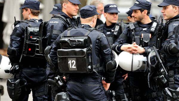 Polícia em Zurique - Sputnik Brasil