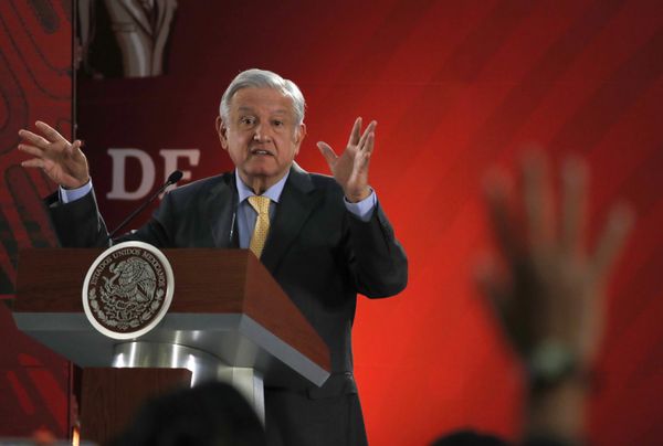 México espera contar com 200.000 unidades de Sputnik V na próxima semana - Sputnik Brasil