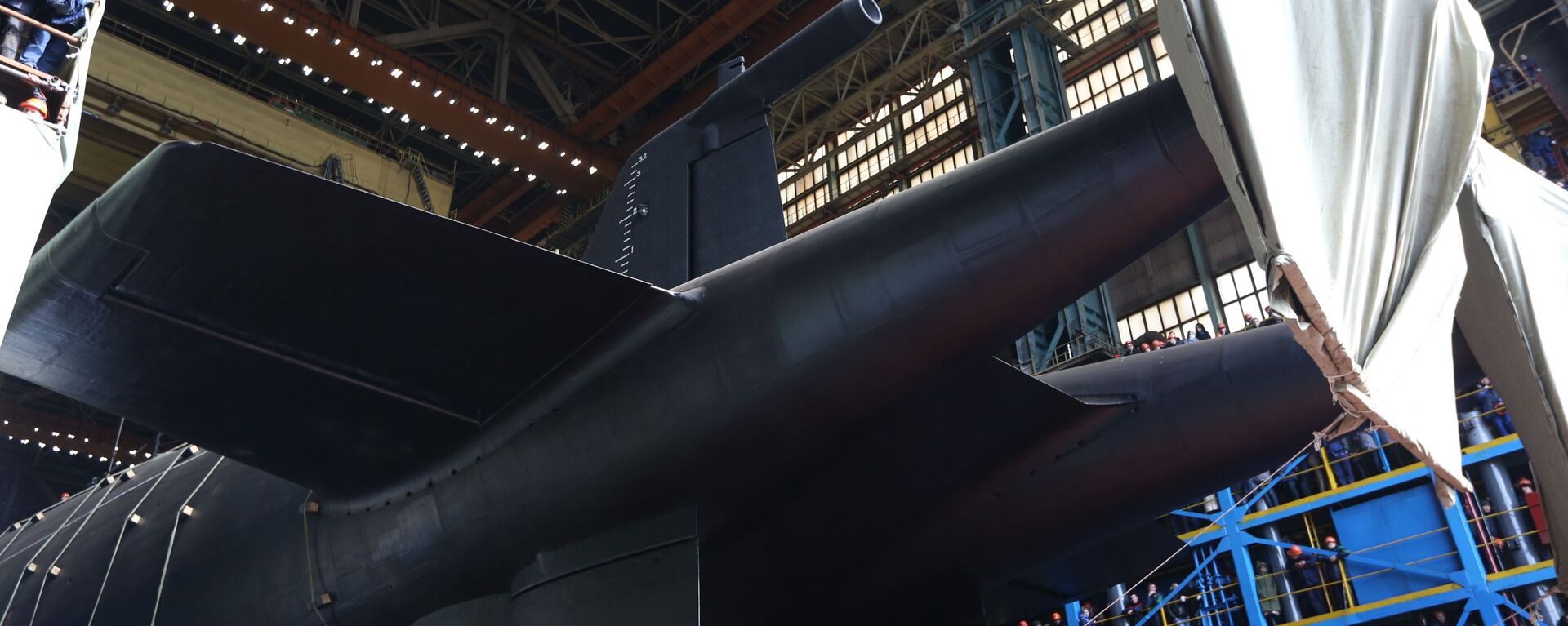 Submarino russo Belgorod, lançado à água em 23 de abril de 2019 ano - Sputnik Brasil, 1920, 08.07.2022
