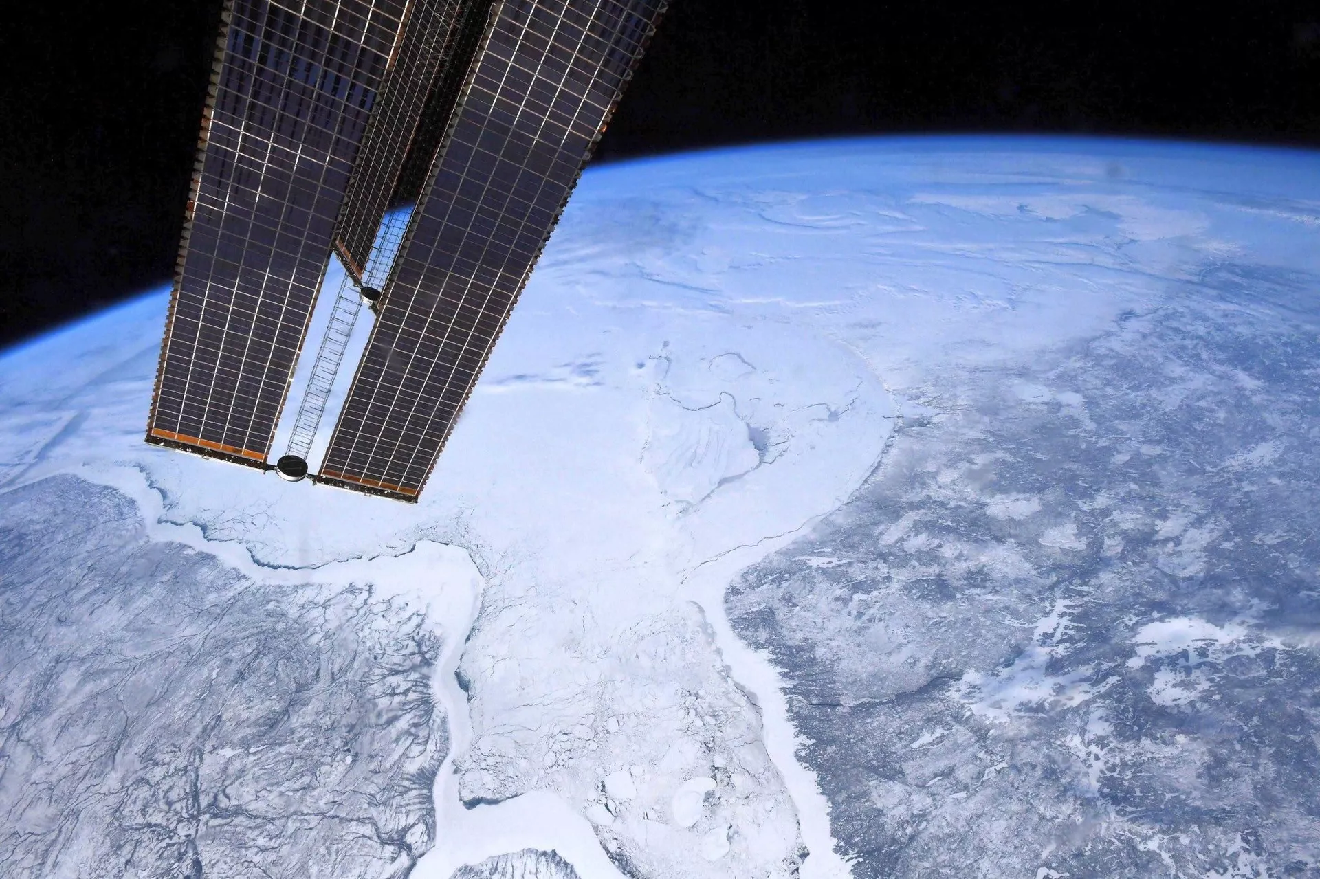 Expedições tripuladas à nova estação espacial da Rússia serão possíveis a partir de 2026 Expedições tripuladas à nova estação espacial da Rússia serão possíveis a partir de 2026 - Sputnik Brasil, 1920, 23.04.2021