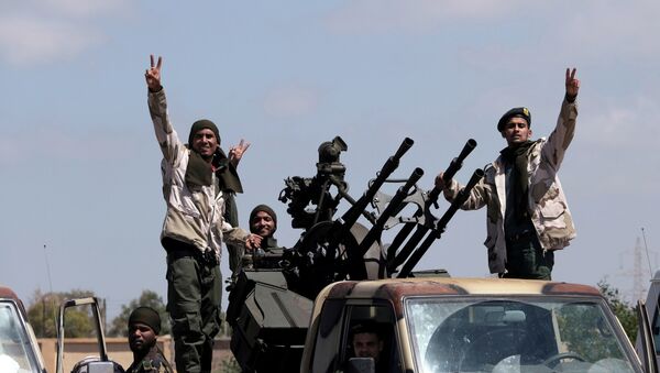Soldados do Exército Nacional da Líbia (LNA) liderado por Khalifa Haftar - Sputnik Brasil
