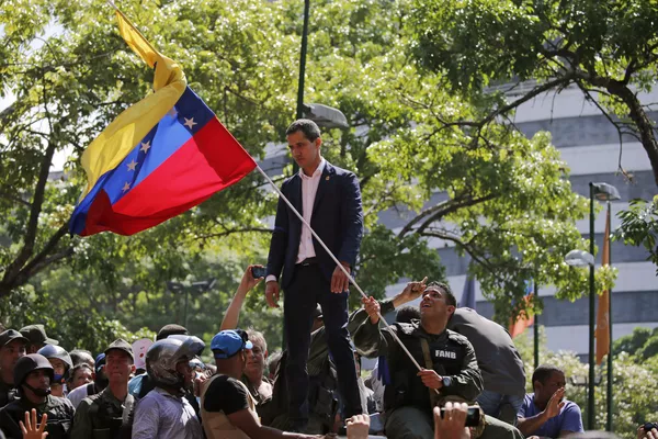 Venezuela pede a Trump que reinicie um processo de diálogo com Maduro Venezuela pede a Trump que reinicie um processo de diálogo com Maduro - Sputnik Brasil