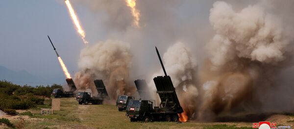 Teste de mísseis efetuado pela Coreia do Norte em 4 de maio - Sputnik Brasil