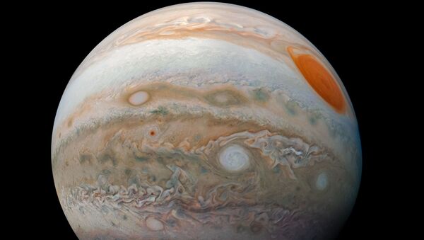 Imagem detalhada de Júpiter tirada pela sonda Juno da NASA - Sputnik Brasil
